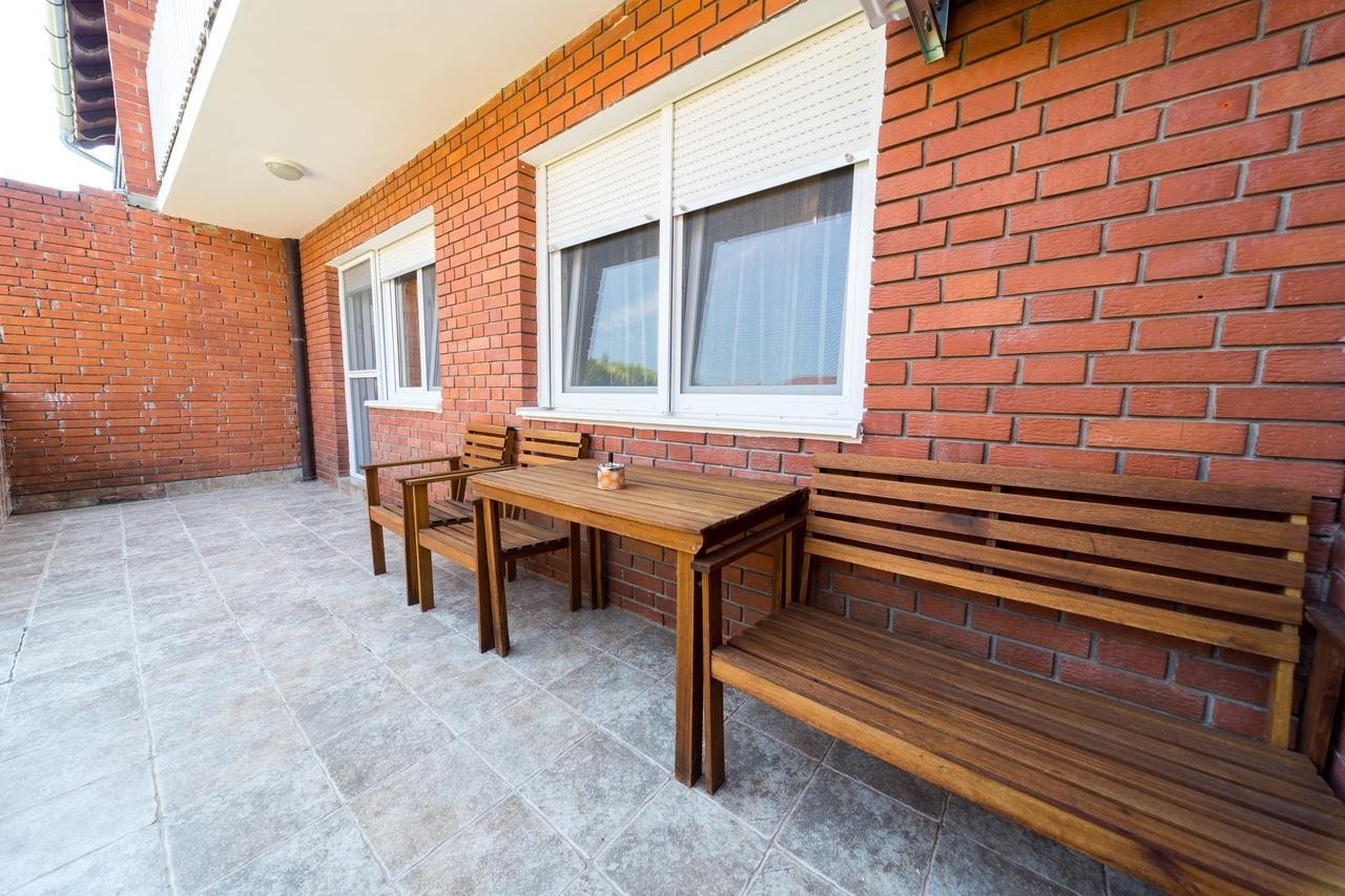 Villa Gradski Vrt Osijek Buitenkant foto